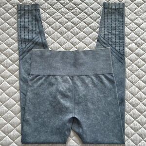 Like-new Freely leggings